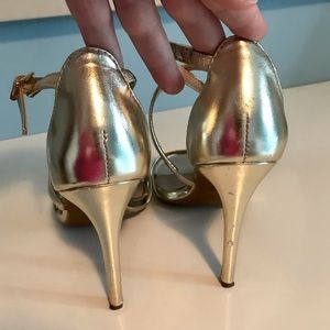 Le Château gold heels, size 7